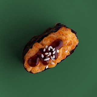 картинка Запеченные острые суши с креветкой от TakeEat